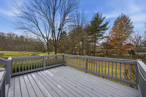 Tiny photo for 477 Stratshire Lane, Columbus, OH 43230 (MLS # 225045553)