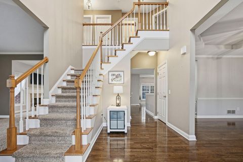 Tiny photo for 477 Stratshire Lane, Columbus, OH 43230 (MLS # 225045553)