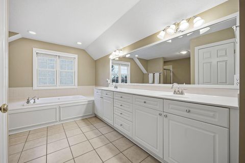 Tiny photo for 477 Stratshire Lane, Columbus, OH 43230 (MLS # 225045553)