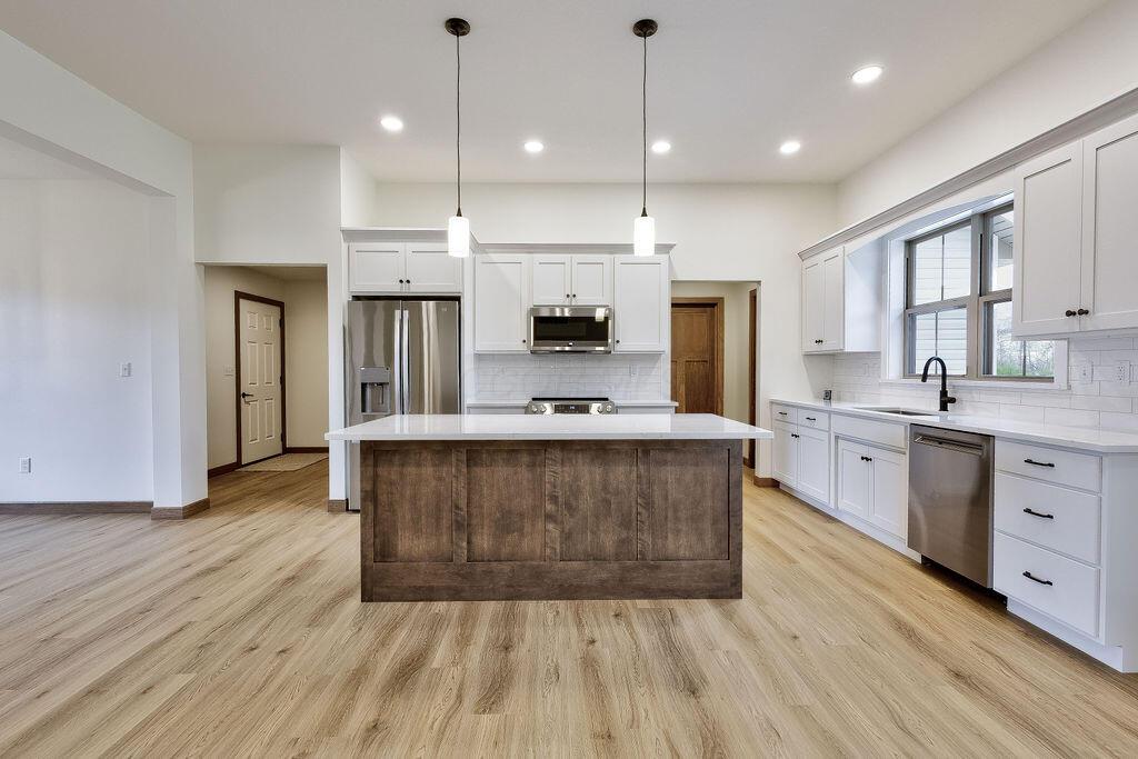 556 Cannondale Avenue