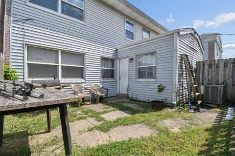 Tiny photo for 219 Buckeye Circle, Columbus, OH 43217 (MLS # 226029471)