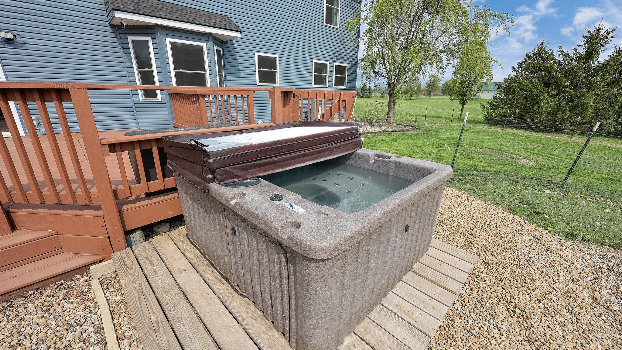 7652 Nichols Lane, Johnstown, Ohio image 43