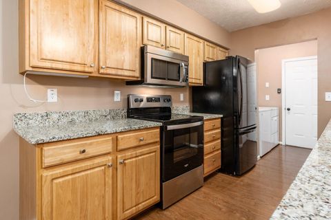 Tiny photo for 539 Market Street, Lithopolis, OH 43136 (MLS # 225036904)