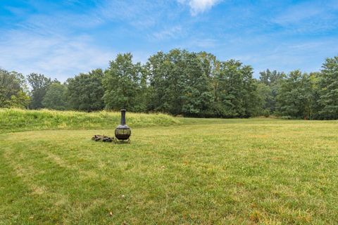 Tiny photo for 539 Market Street, Lithopolis, OH 43136 (MLS # 225036904)