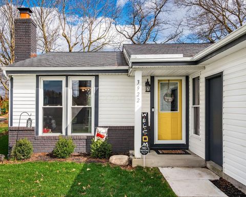 Photo of 3922 Colorado Avenue, Groveport, OH 43125 (MLS # 226009085)