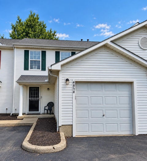 Condo For Sale - 4854 Brice Pond Drive<br/> Franklin County, Canal Winchester, OH 43110
