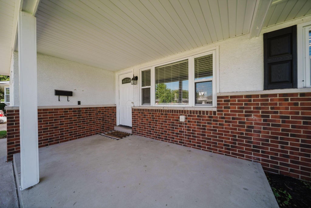 Photo of 2699 Eugene Avenue, Grove City, OH 43123 (MLS # 226036896)