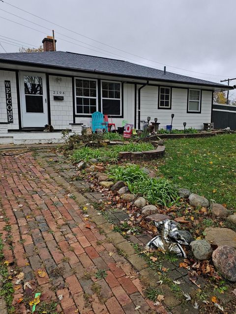 Photo of 2194 Ashley Drive, Columbus, OH 43224 (MLS # 225042507)