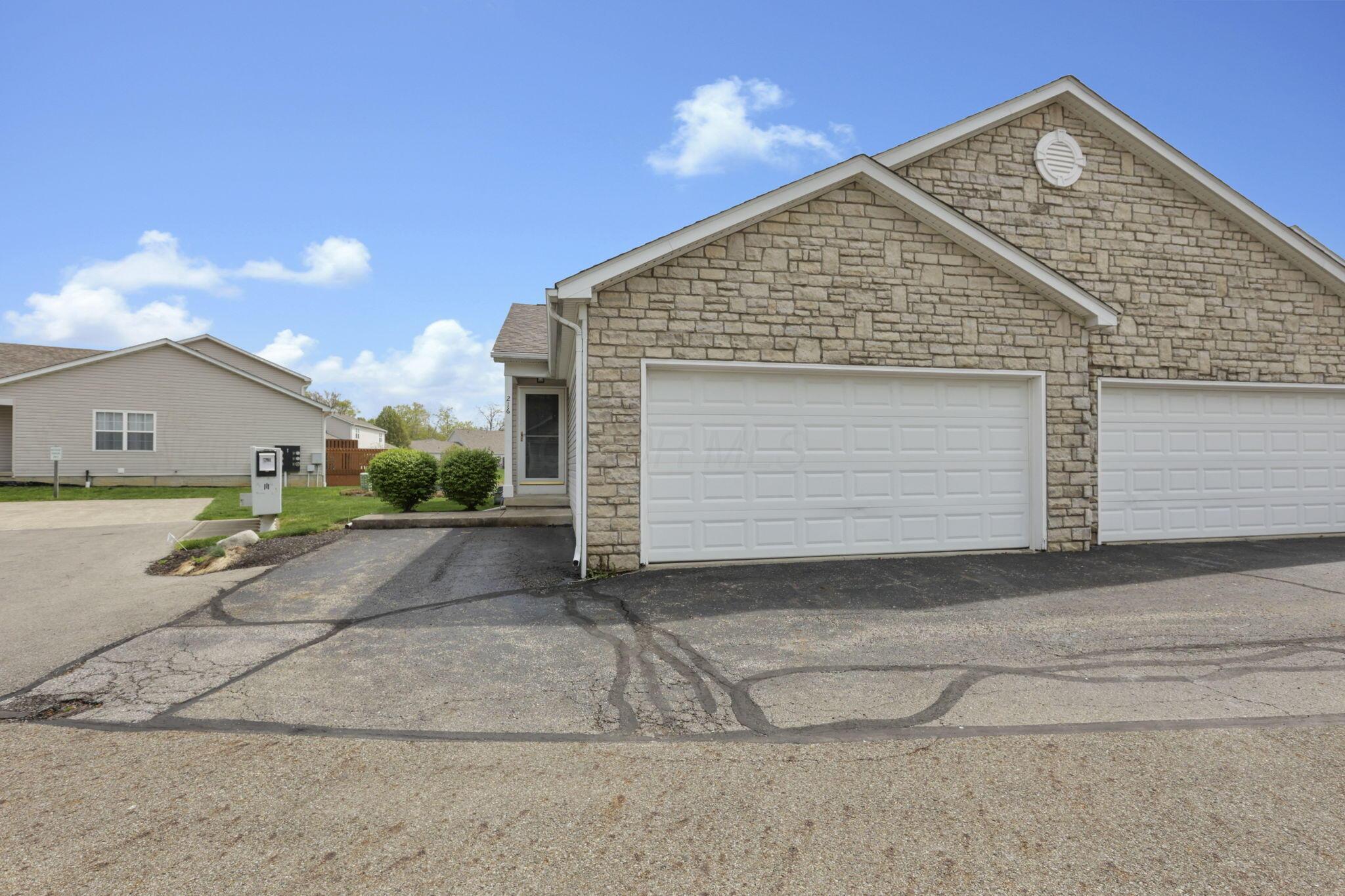 216 Brueghel, Blacklick, Ohio image 1