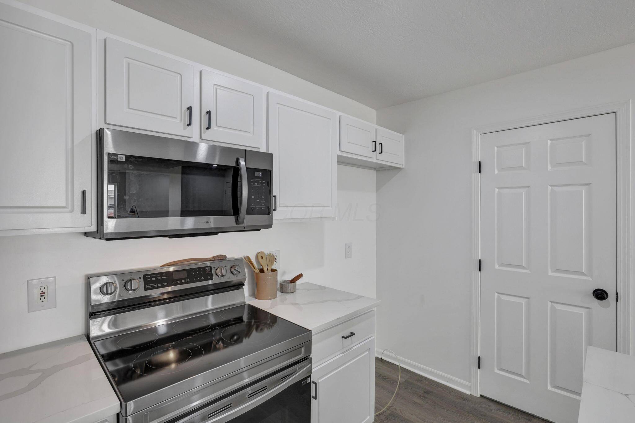 216 Brueghel, Blacklick, Ohio image 11