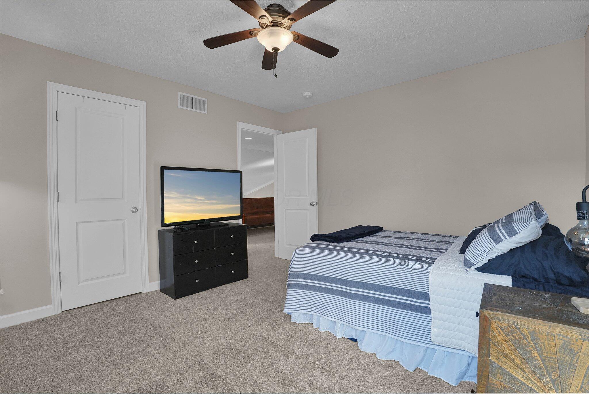 3407 Mccammon Estates Drive, Lewis Center, Ohio image 33