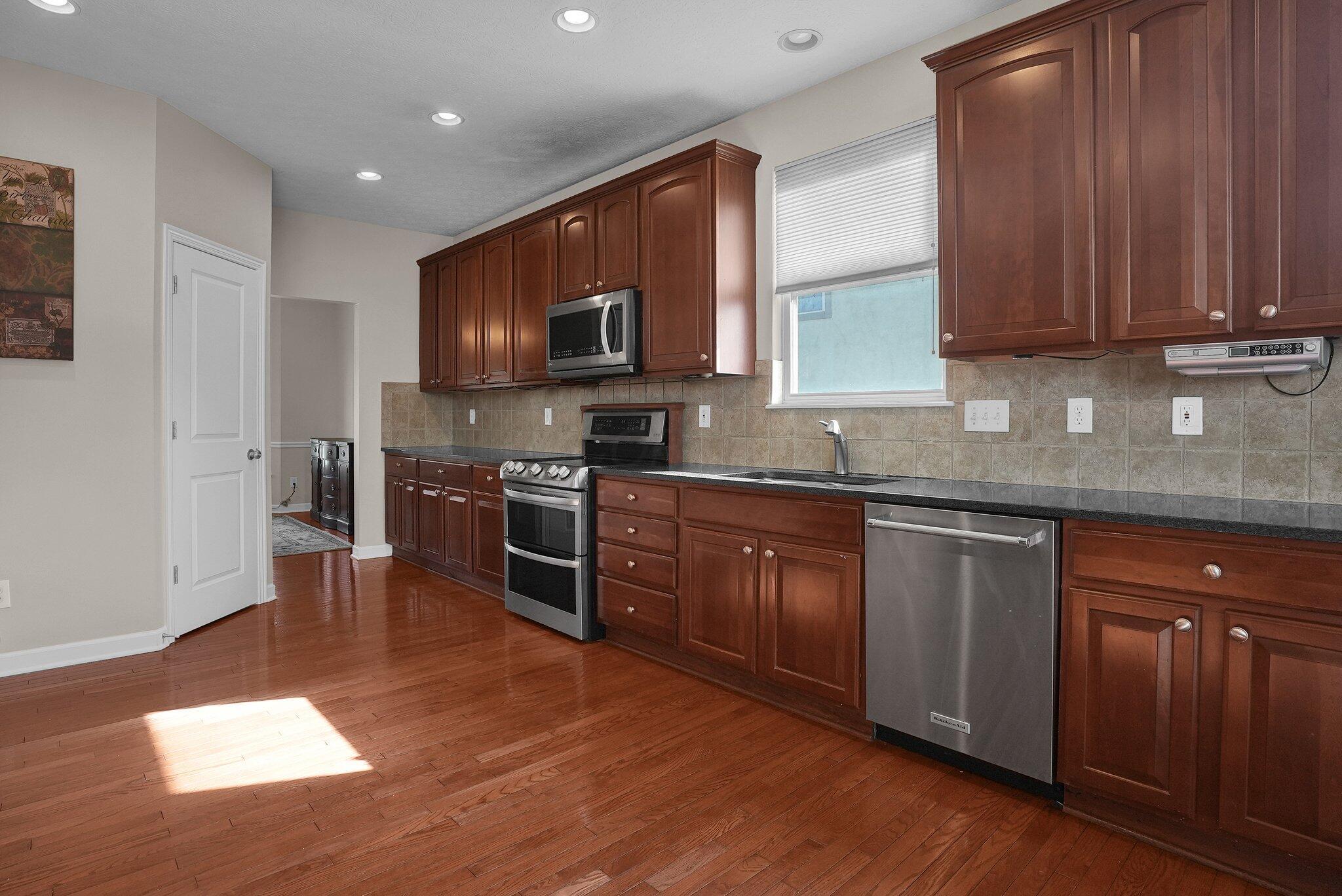 3407 Mccammon Estates Drive, Lewis Center, Ohio image 7