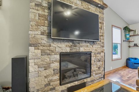 Tiny photo for 2309 Brookbank Drive, Grove City, OH 43123 (MLS # 226002940)