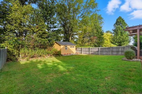 Tiny photo for 2309 Brookbank Drive, Grove City, OH 43123 (MLS # 226002940)
