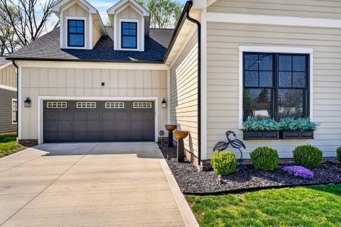 Tiny photo for 36 N Clinton Street, Canal Winchester, OH 43110 (MLS # 226040317)