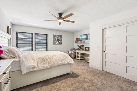 Tiny photo for 36 N Clinton Street, Canal Winchester, OH 43110 (MLS # 226040317)