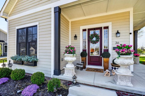 Tiny photo for 36 N Clinton Street, Canal Winchester, OH 43110 (MLS # 226040317)