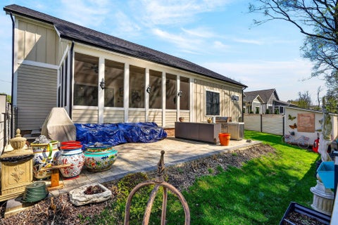 Tiny photo for 36 N Clinton Street, Canal Winchester, OH 43110 (MLS # 226040317)