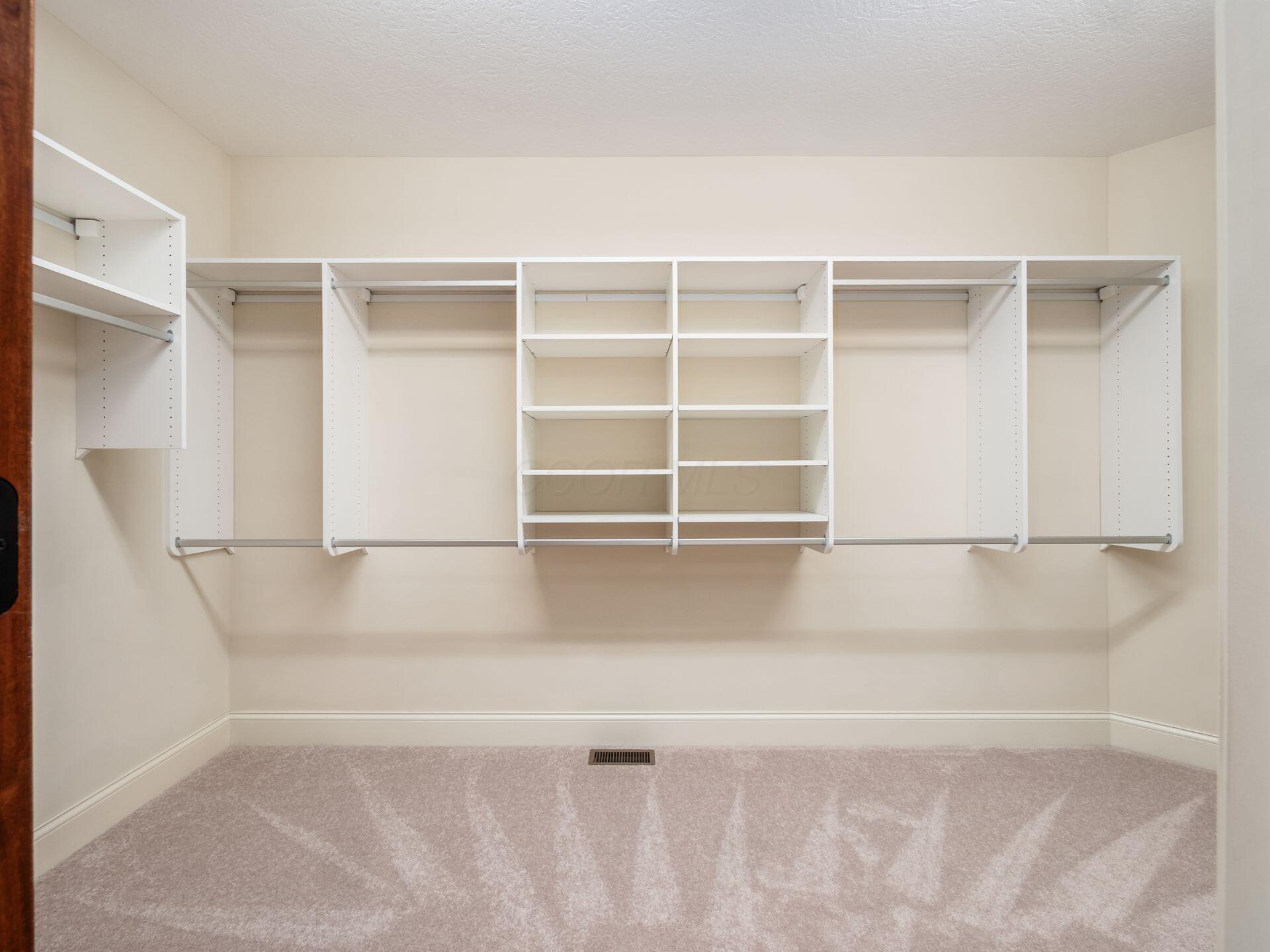 5948 Tarrin Court, Dublin, Ohio image 42