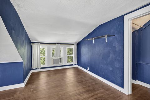 Tiny photo for 2136 Dartmouth Avenue, Columbus, OH 43219 (MLS # 225037781)