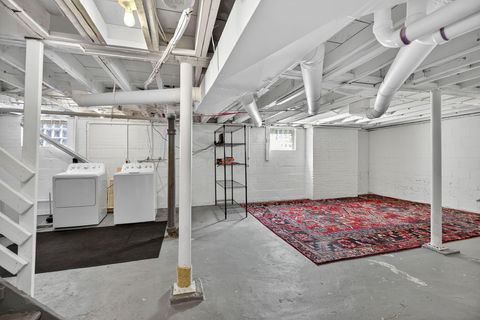 Tiny photo for 2136 Dartmouth Avenue, Columbus, OH 43219 (MLS # 225037781)