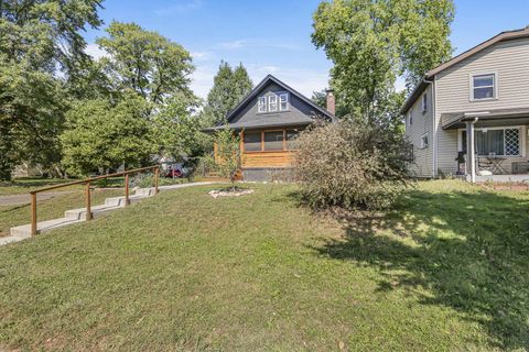 Tiny photo for 2136 Dartmouth Avenue, Columbus, OH 43219 (MLS # 225037781)