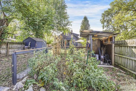 Tiny photo for 2136 Dartmouth Avenue, Columbus, OH 43219 (MLS # 225037781)