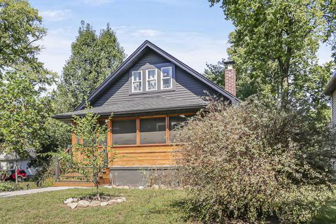 Tiny photo for 2136 Dartmouth Avenue, Columbus, OH 43219 (MLS # 225037781)