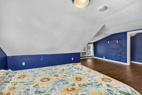 Tiny photo for 2136 Dartmouth Avenue, Columbus, OH 43219 (MLS # 225037781)
