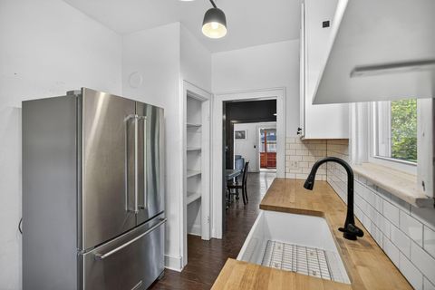Tiny photo for 2136 Dartmouth Avenue, Columbus, OH 43219 (MLS # 225037781)