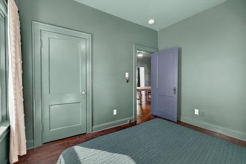 Tiny photo for 2136 Dartmouth Avenue, Columbus, OH 43219 (MLS # 225037781)