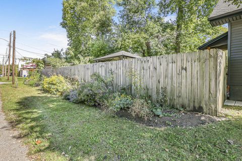 Tiny photo for 2136 Dartmouth Avenue, Columbus, OH 43219 (MLS # 225037781)
