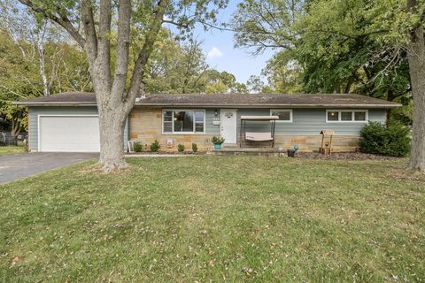 Photo of 840 Forest Lawn Drive, Marion, OH 43302 (MLS # 225039442)