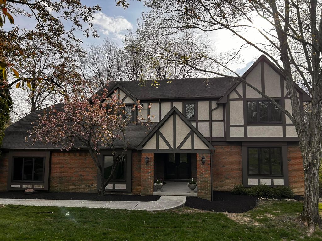 Photo of 8458 Invergordon Court, Dublin, OH 43017 (MLS # 226011723)
