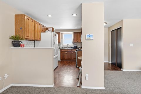 Tiny photo for 7302 Belle Plain Drive, Dayton, OH 45424 (MLS # 226002848)