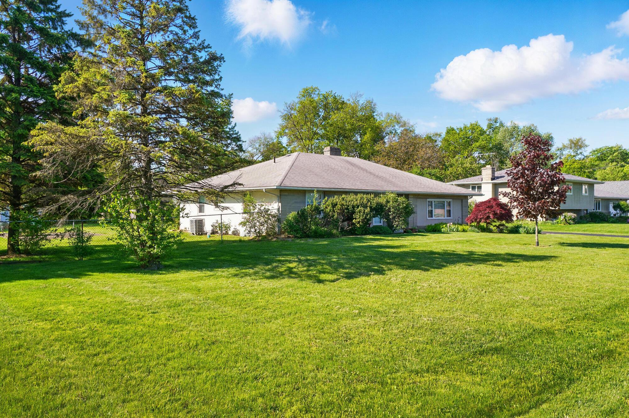 3303 Lowell Drive, Columbus, Ohio image 4