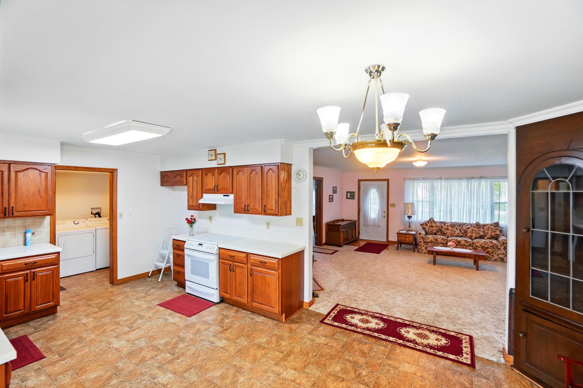 3303 Lowell Drive, Columbus, Ohio image 18