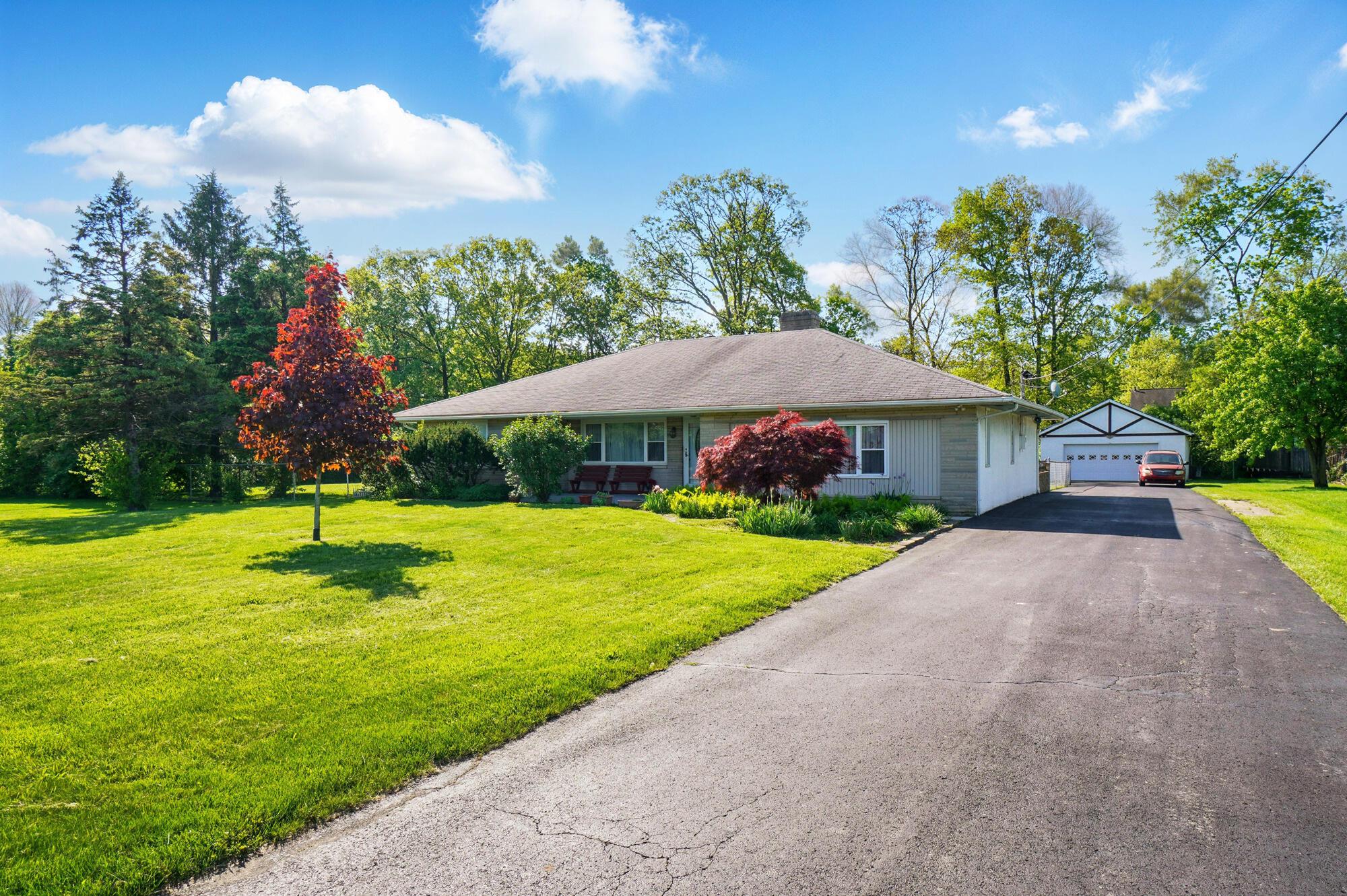 3303 Lowell Drive, Columbus, Ohio image 1