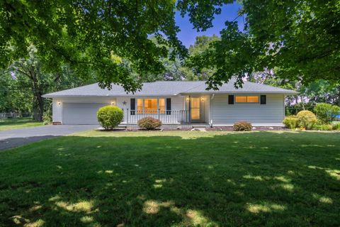 Photo of 2056 Lehner Avenue, Marion, OH 43302 (MLS # 226023872)