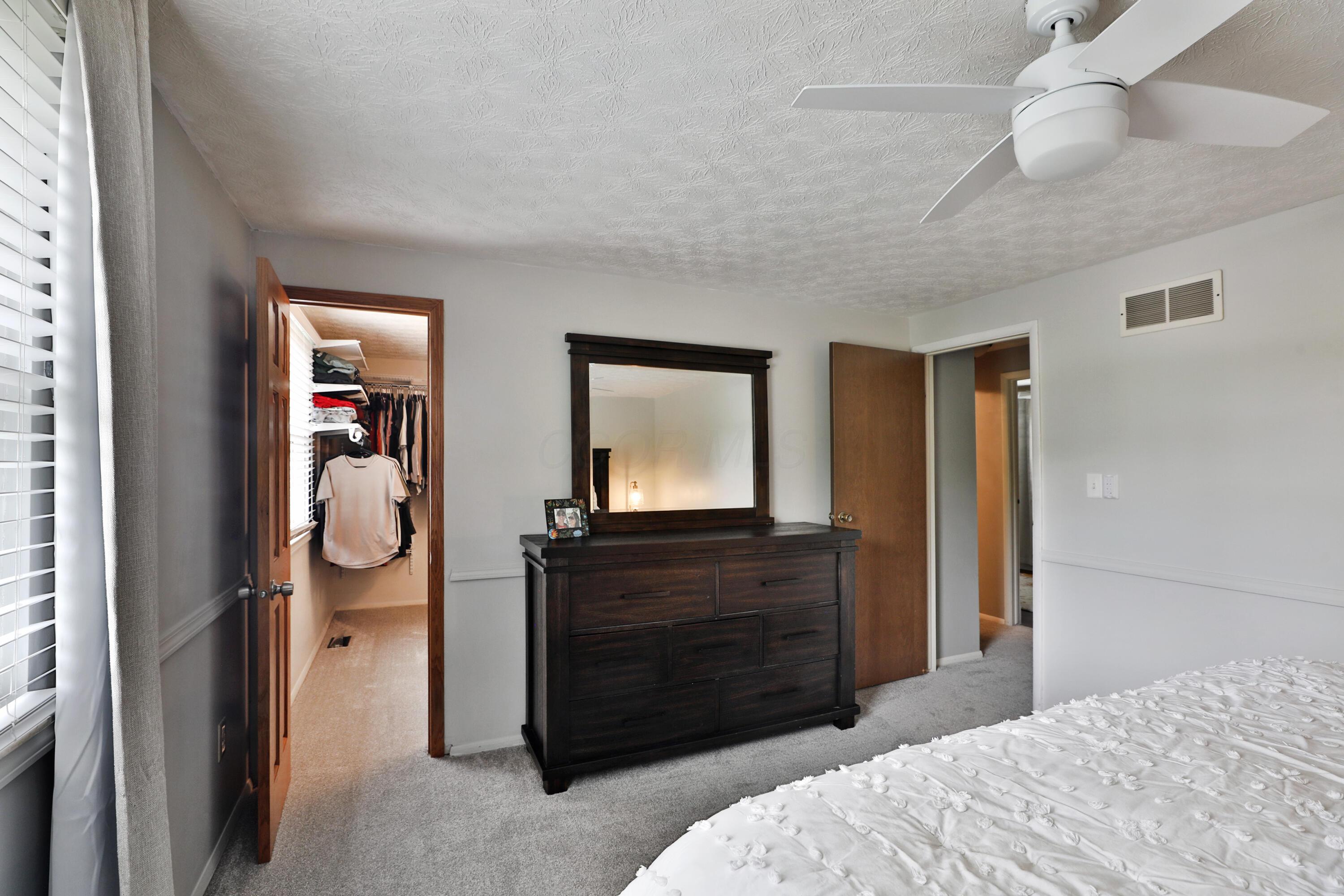 6612 Brock Street, Dublin, Ohio image 32