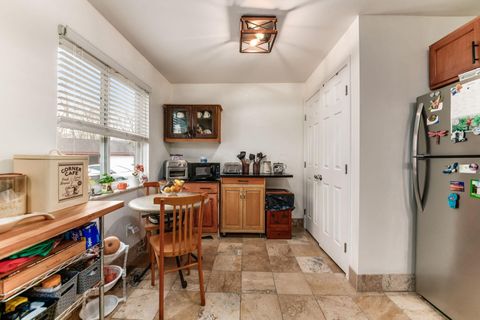 Tiny photo for 287 Fenway Road B #B, Columbus, OH 43214 (MLS # 225044789)