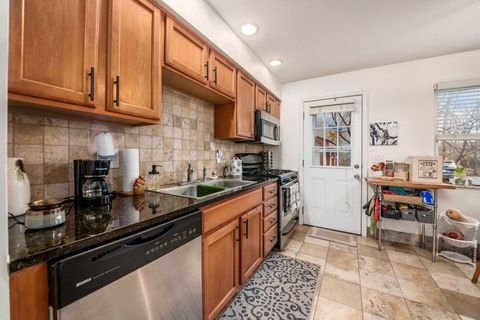 Tiny photo for 287 Fenway Road B #B, Columbus, OH 43214 (MLS # 225044789)