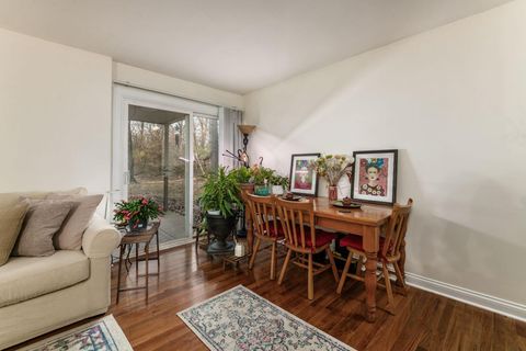Tiny photo for 287 Fenway Road B #B, Columbus, OH 43214 (MLS # 225044789)