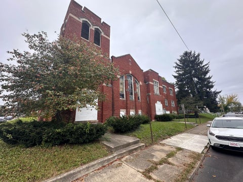 Photo of 1015 Oakwood Avenue, Columbus, OH 43206 (MLS # 226040030)