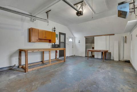 Tiny photo for 480 Yarmouth Lane, Columbus, OH 43228 (MLS # 225046209)