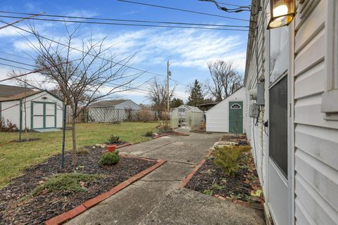 Tiny photo for 480 Yarmouth Lane, Columbus, OH 43228 (MLS # 225046209)