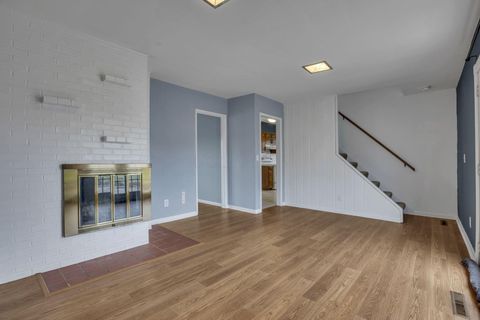 Tiny photo for 480 Yarmouth Lane, Columbus, OH 43228 (MLS # 225046209)