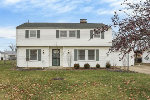 Tiny photo for 480 Yarmouth Lane, Columbus, OH 43228 (MLS # 225046209)