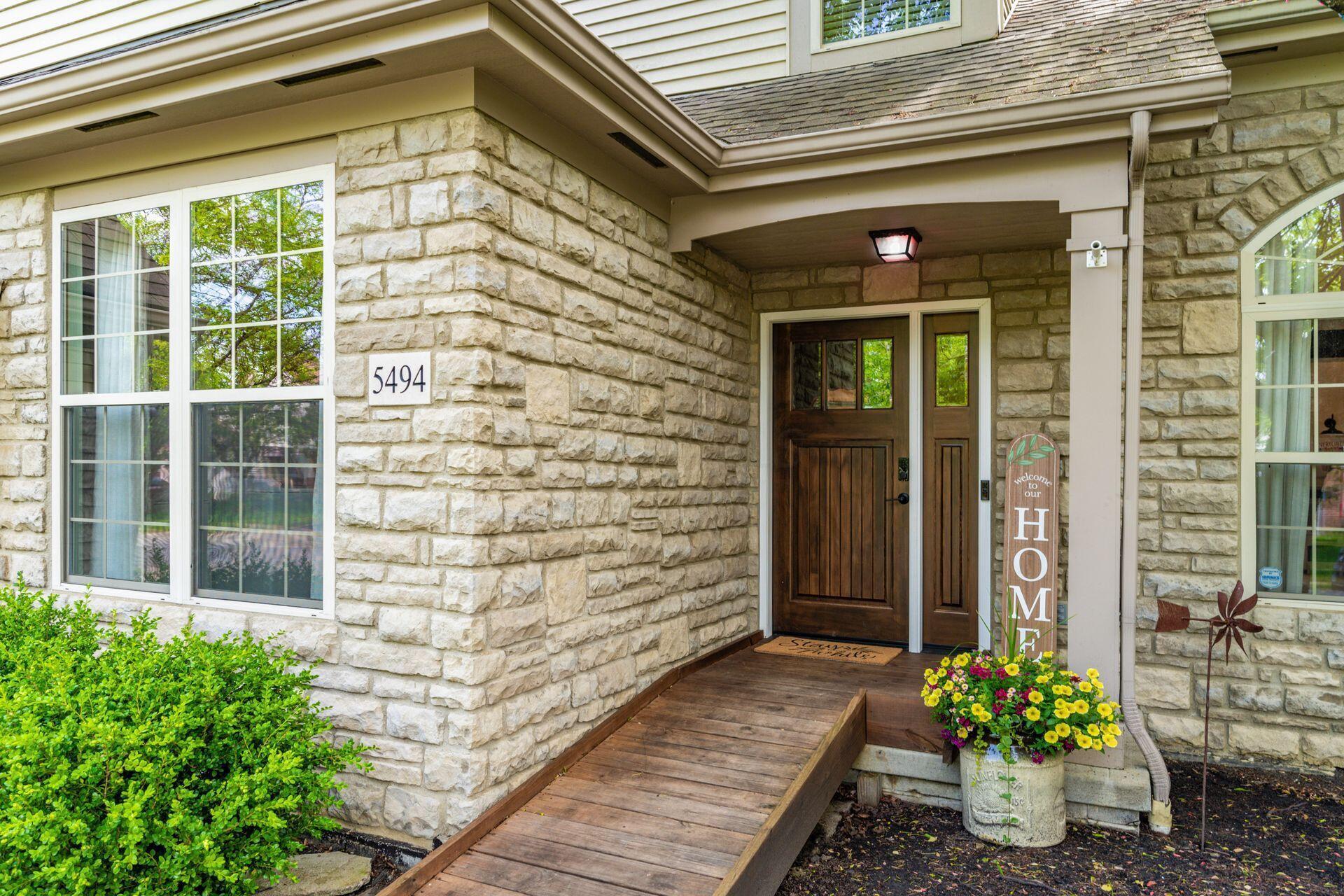 5494 Bullfinch Drive, Westerville, Ohio image 6
