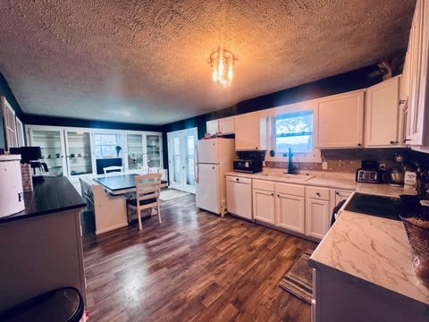 Tiny photo for 8627 N State Route 376 NW, Mcconnelsville, OH 43756 (MLS # 225045145)